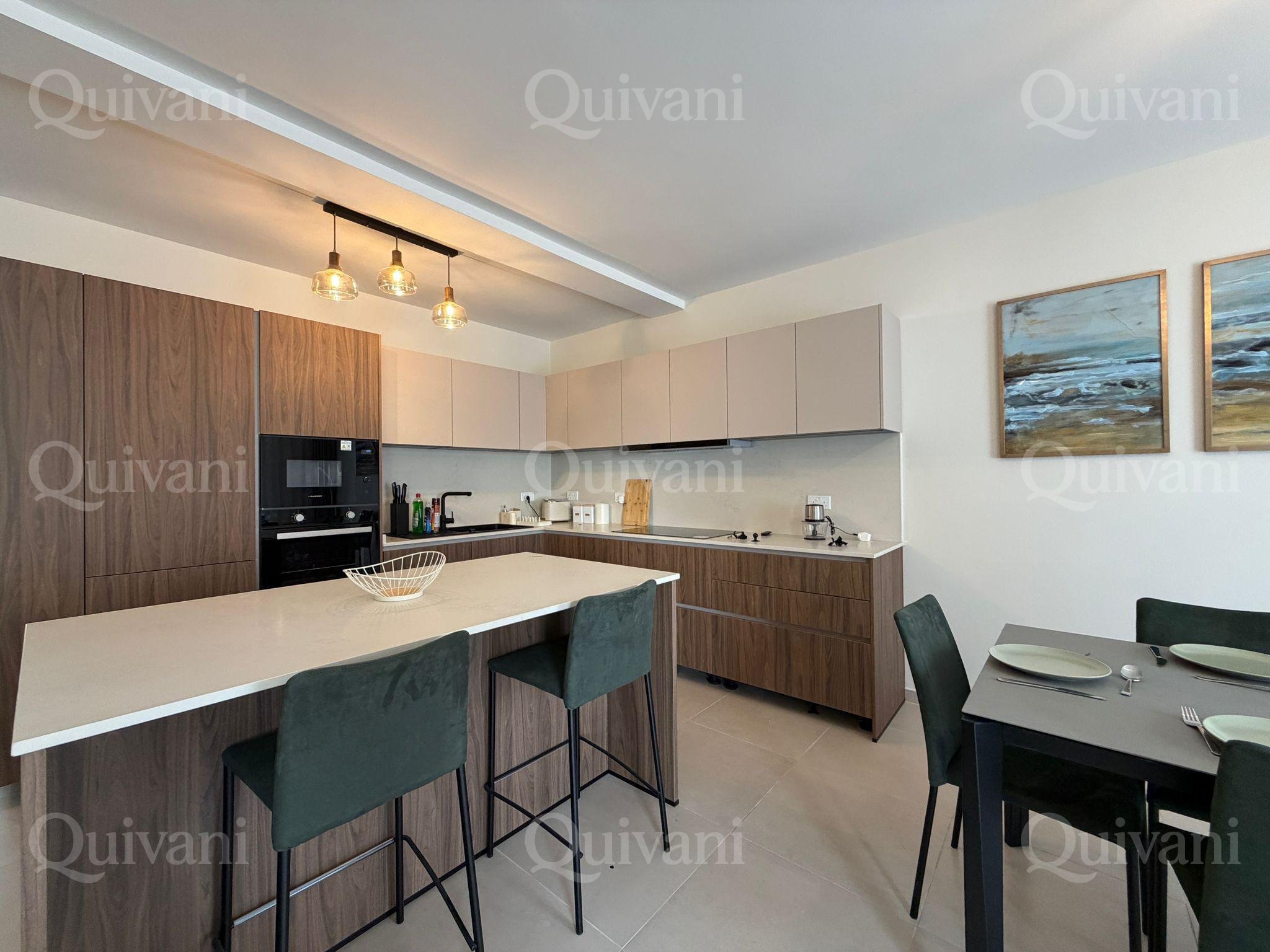 Pembroke, Apartment