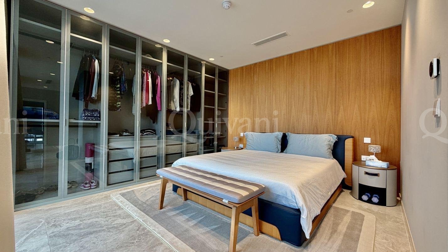 Mercury Towers, Furnished, Apartment