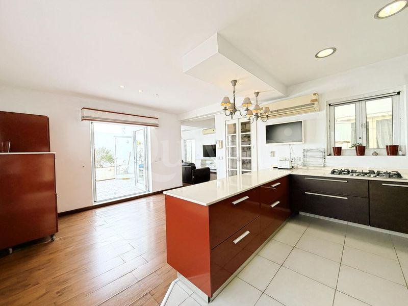 Swieqi, Furnished, Maisonette