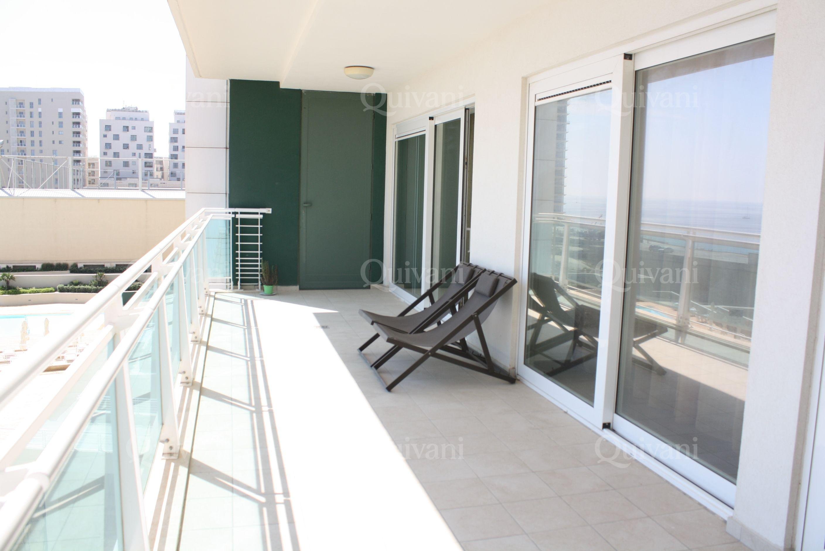 Fort Cambridge, Furnished Apartment