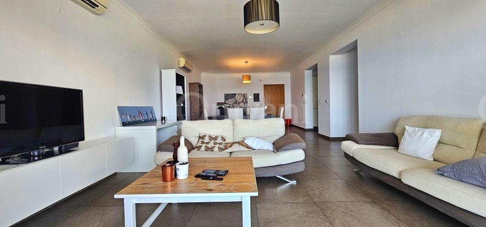 Fort Cambridge, Furnished Apartment