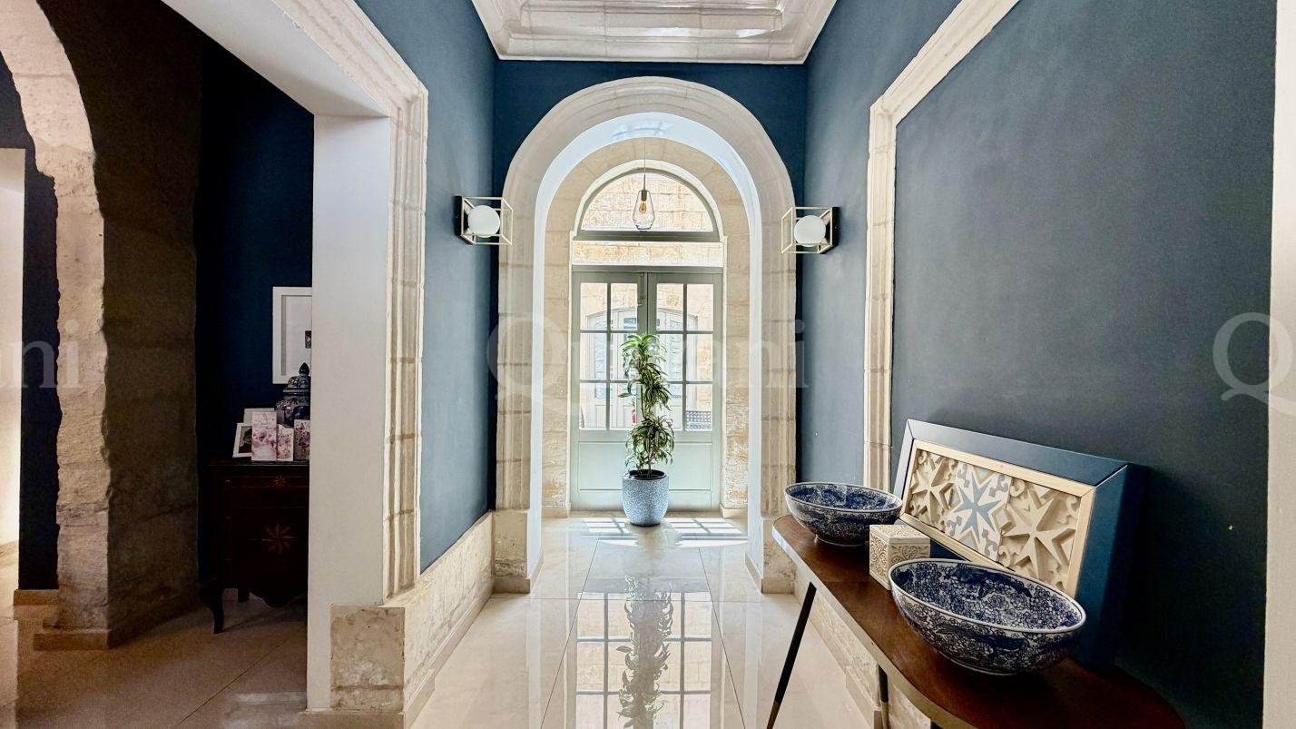 Qormi, Furnished, Townhouse