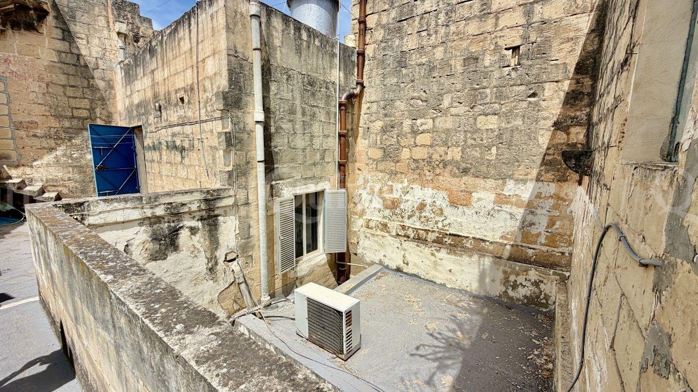 Qormi, Furnished, Townhouse