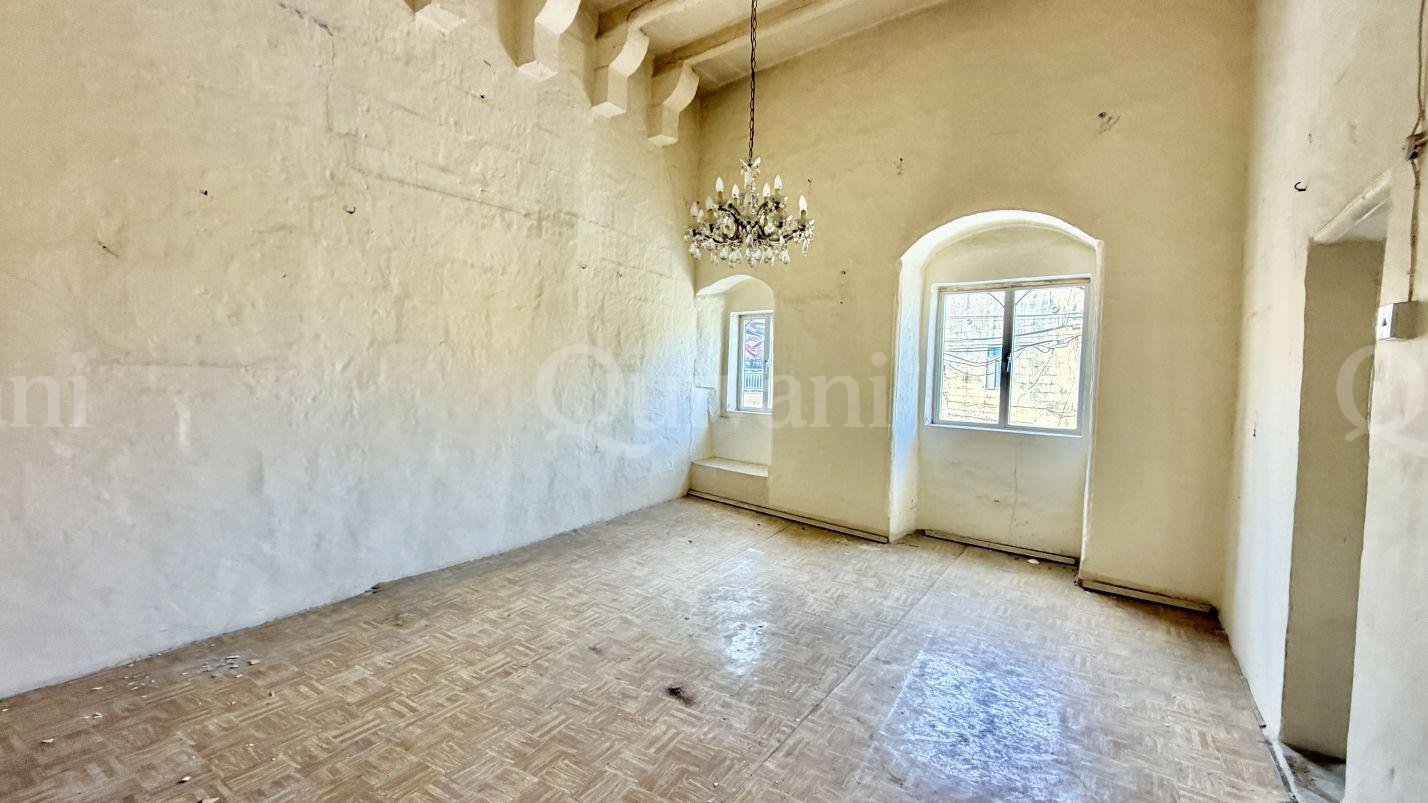 Qormi, Furnished, Townhouse