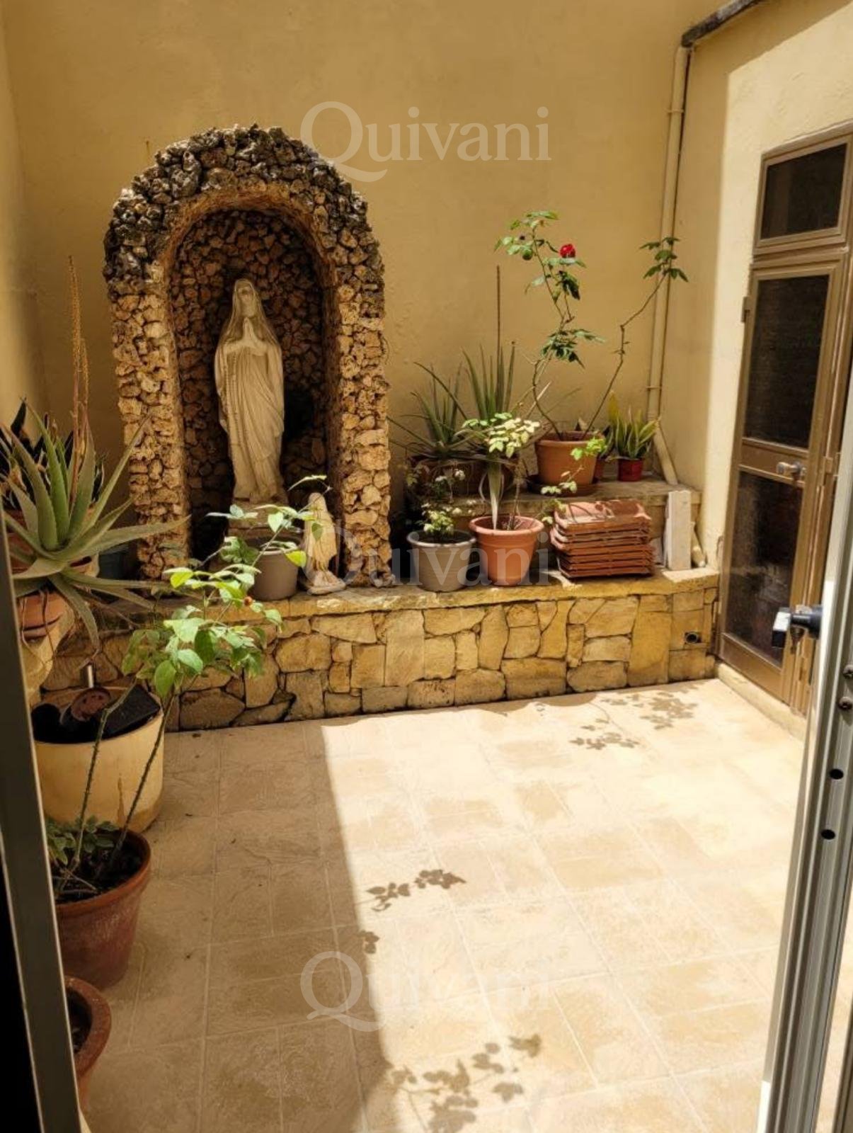 Sliema Furnished Townhouse
