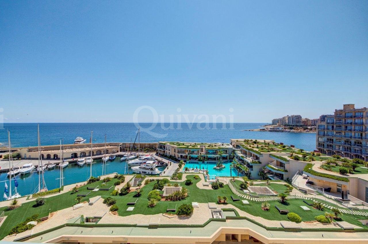 Exclusive Seafront Residence in Portomaso SDA