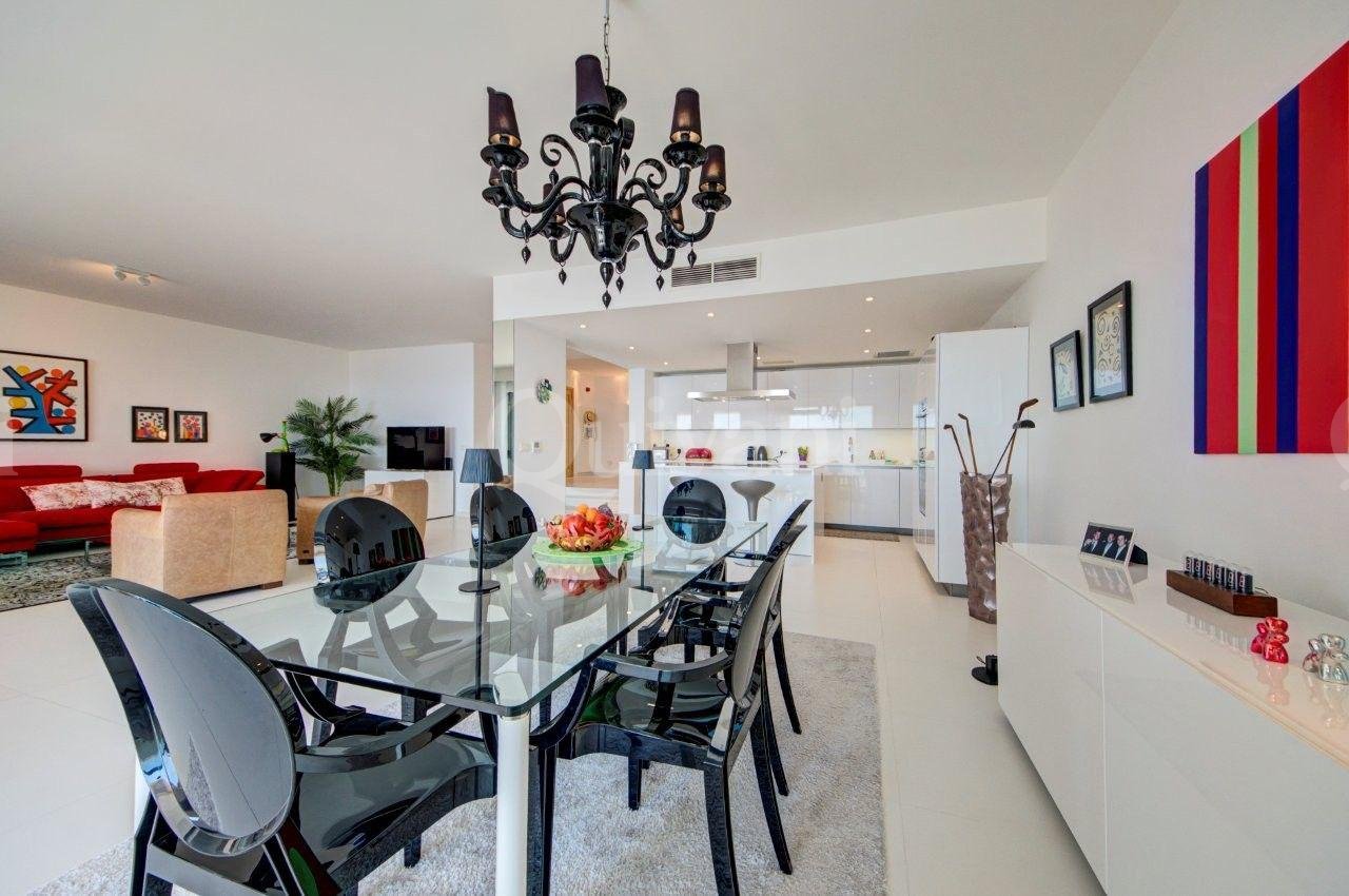 Exclusive Seafront Residence in Portomaso SDA