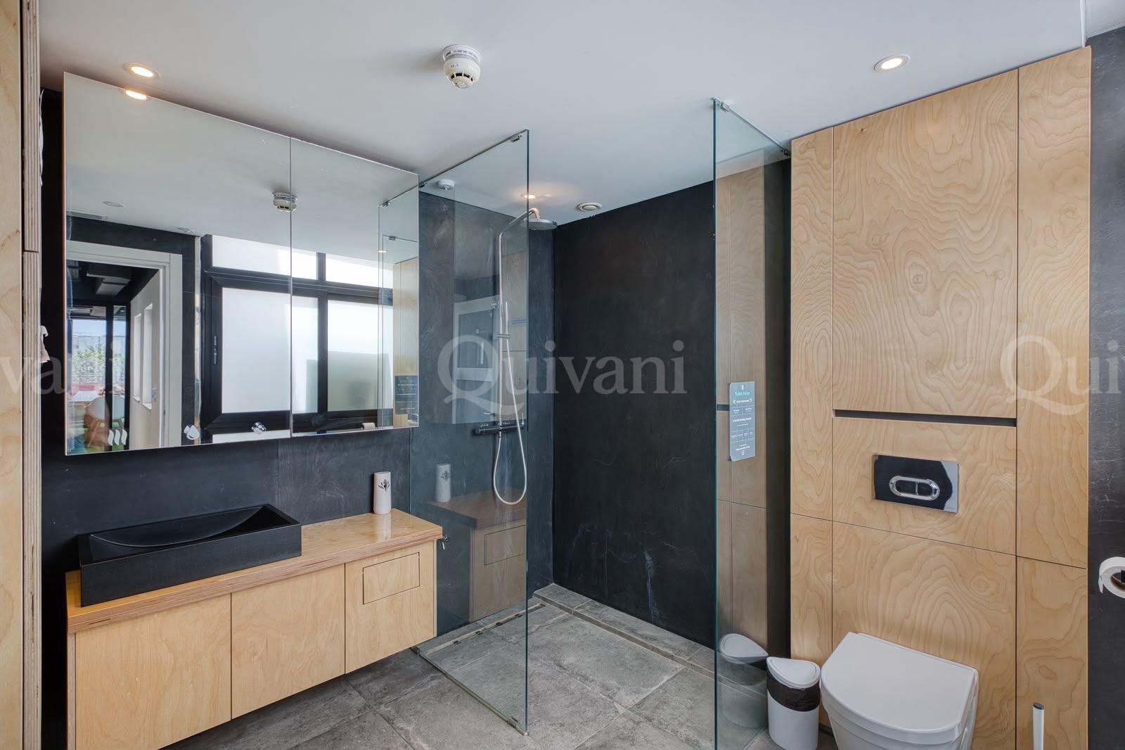 Gzira, Office