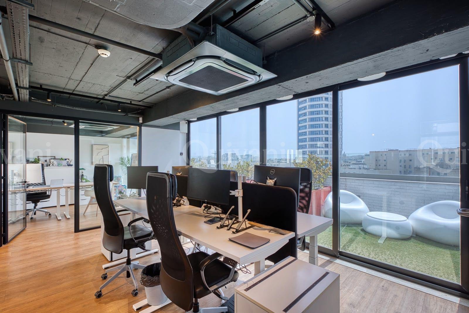 Gzira, Office