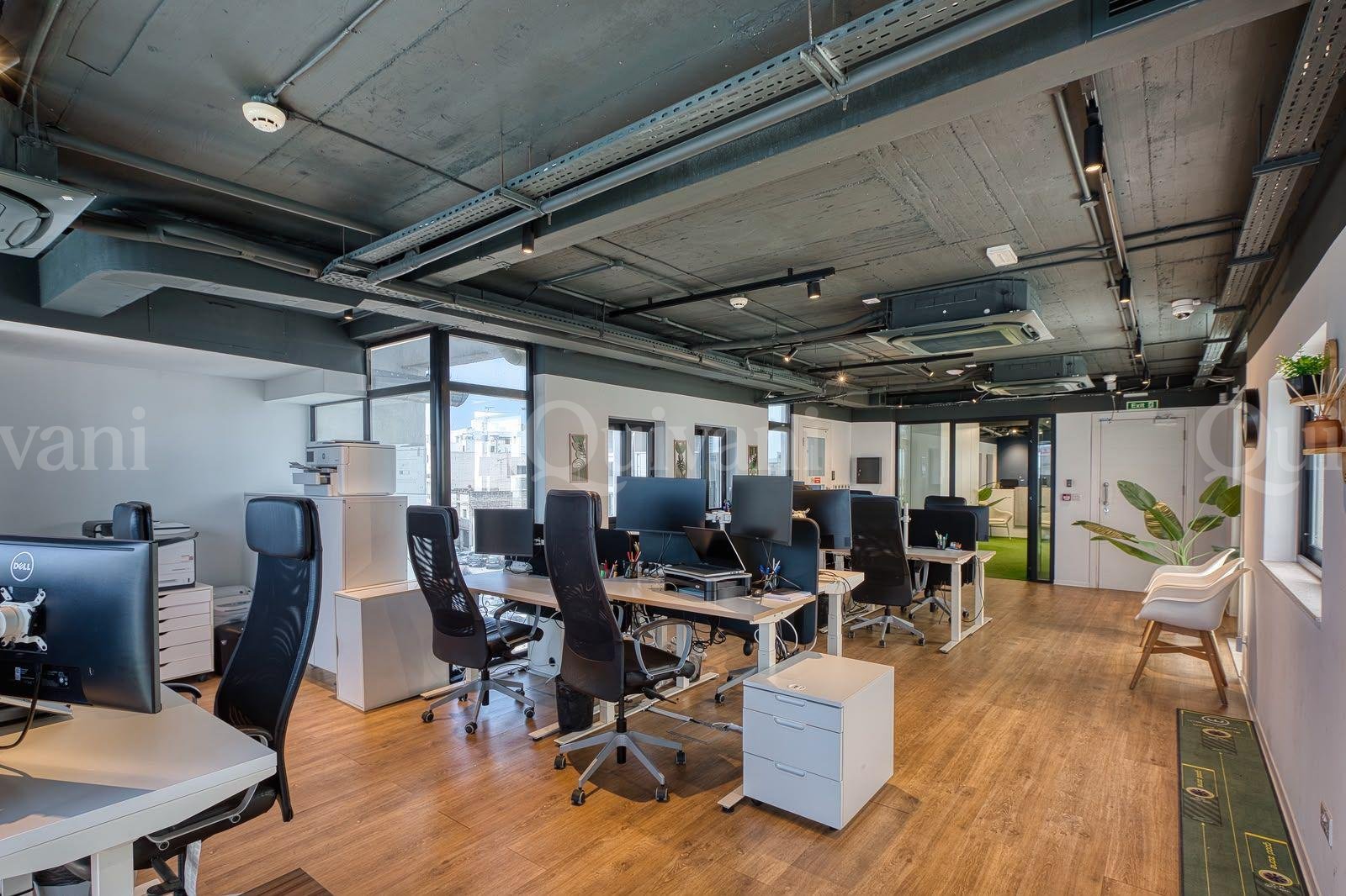 Gzira, Office