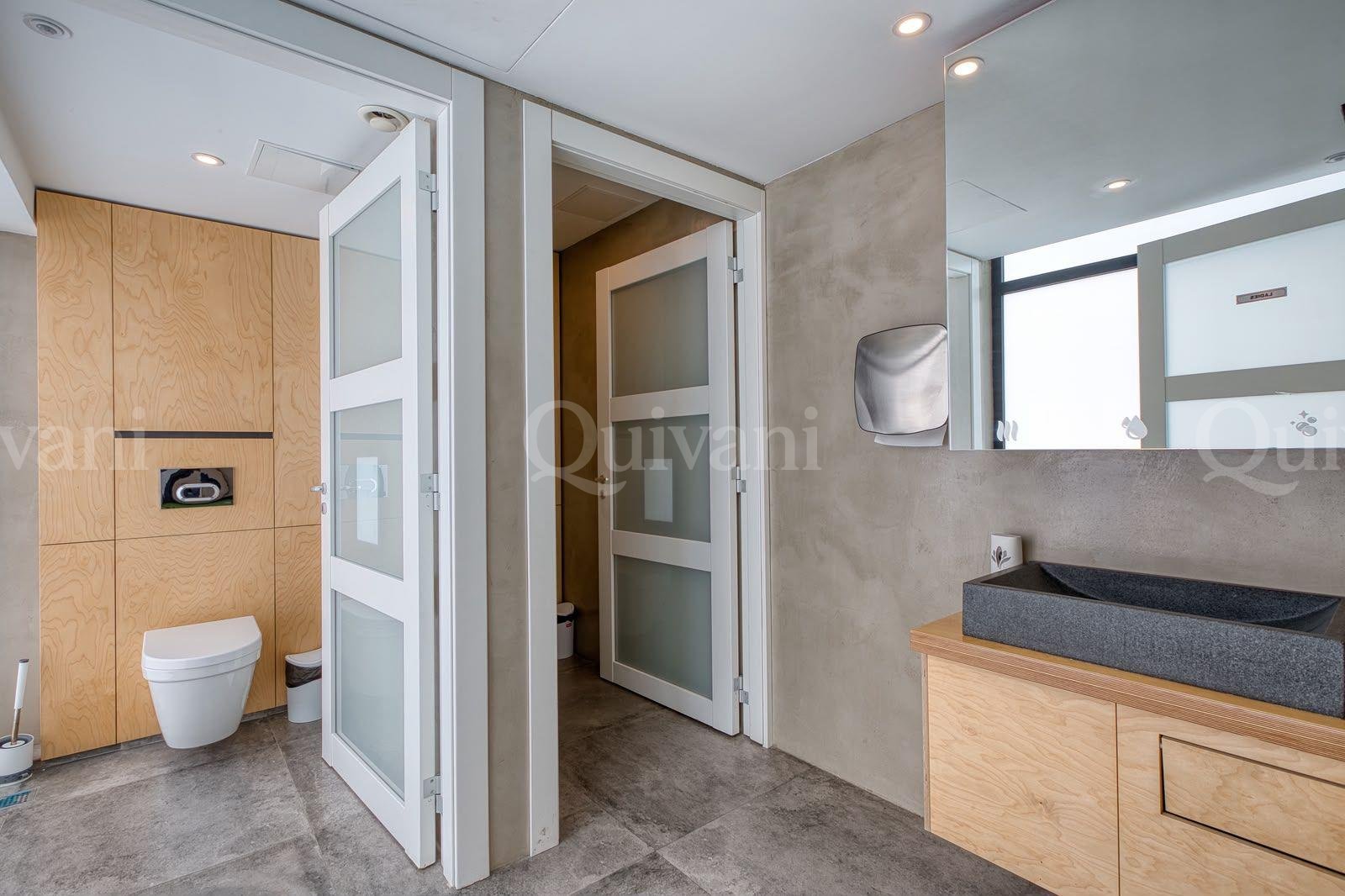 Gzira, Office