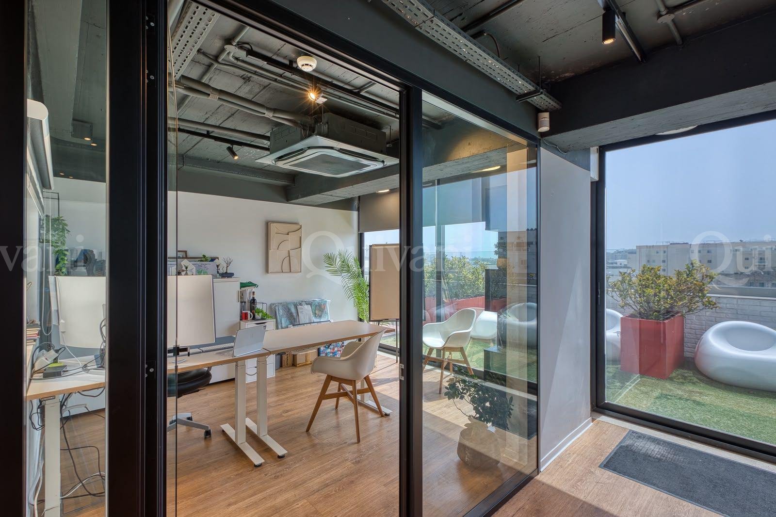 Gzira, Office