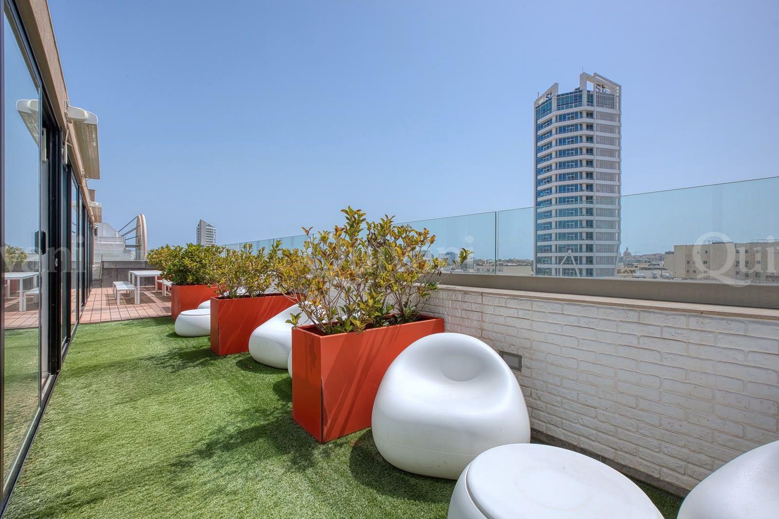Gzira, Office