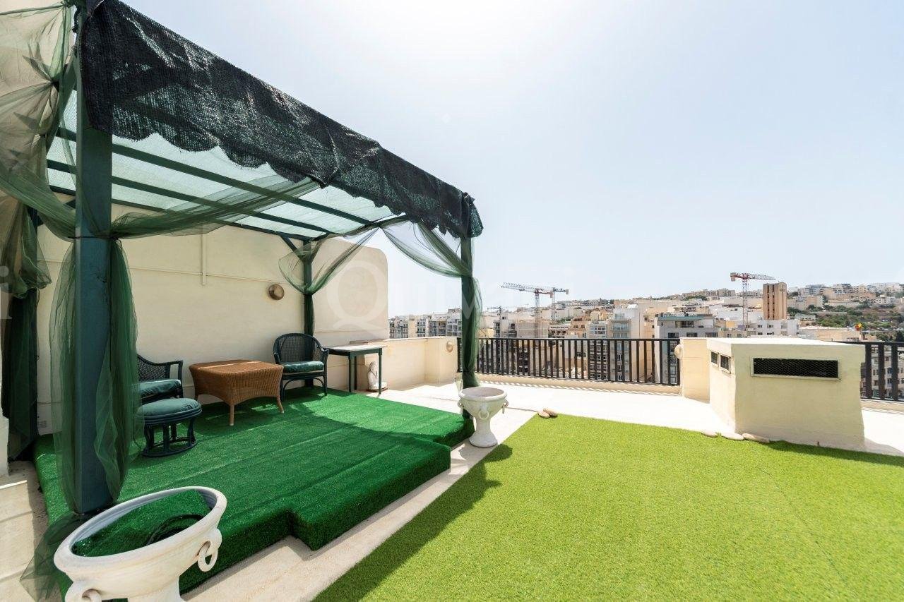 St Julians, Furnished, Penthouse