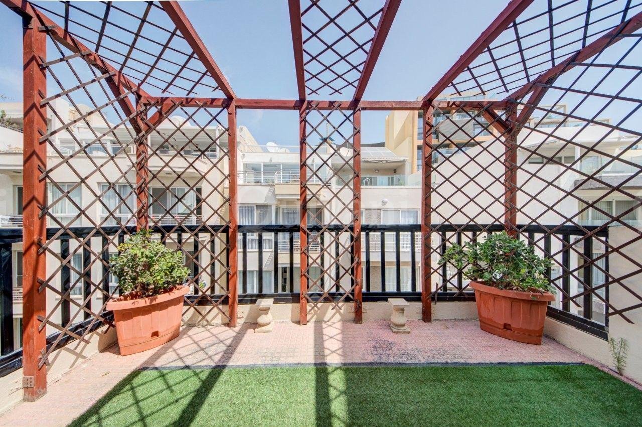 St Julians, Furnished, Penthouse