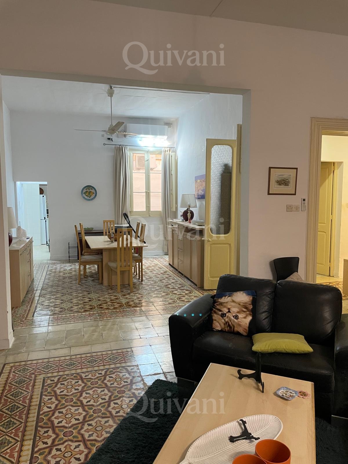 2 Bedroom in Sliema off the Seafront