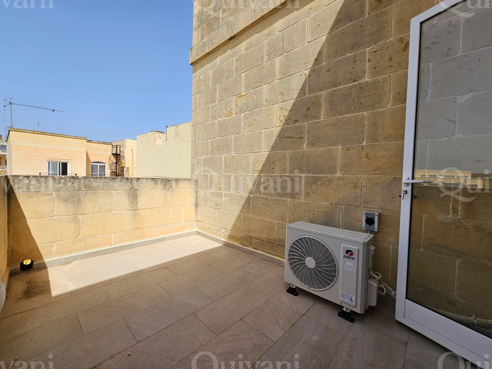 Qala, Finished, Terraced House
