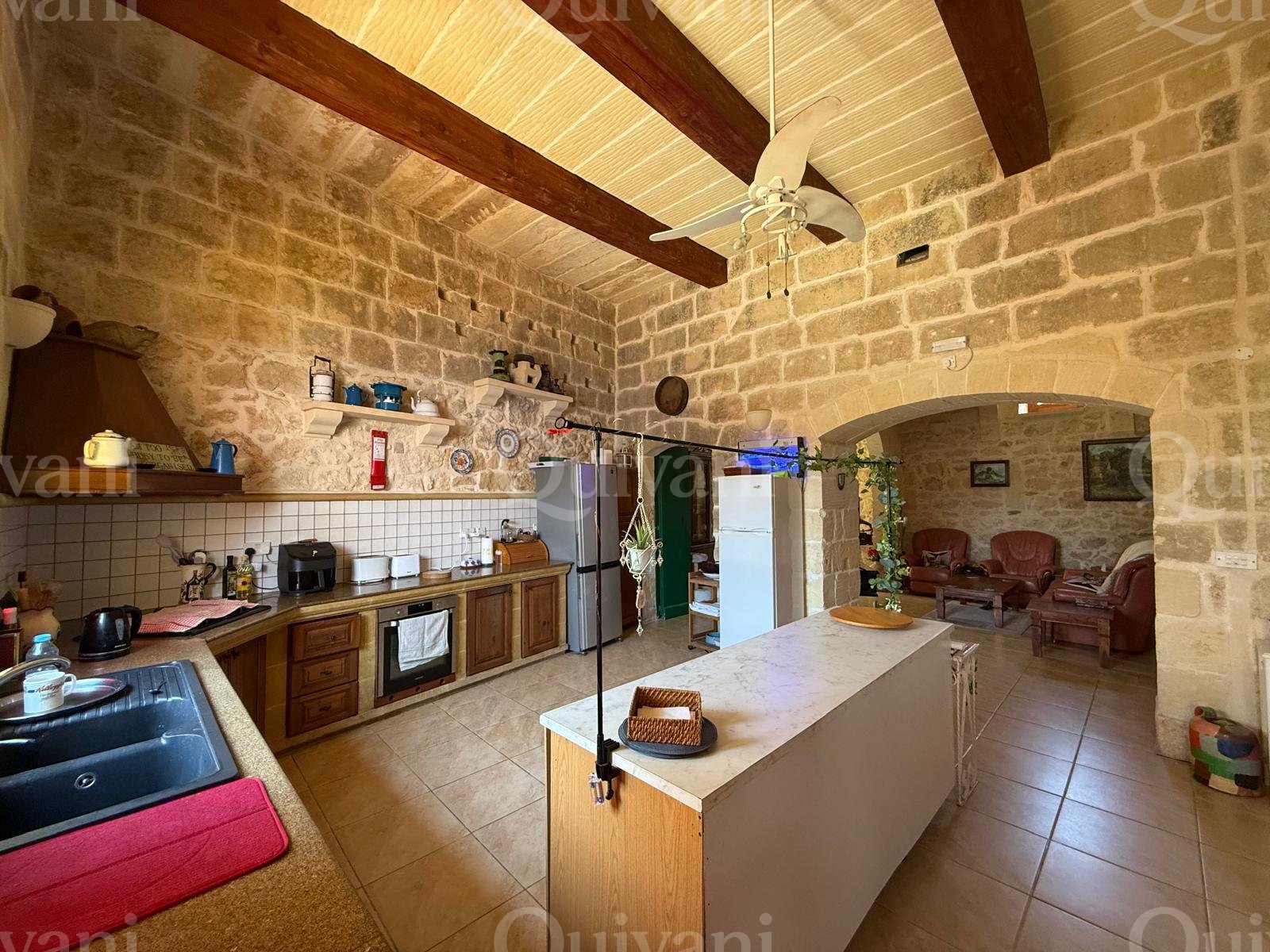 Xewkija, Furnished Farmhouse