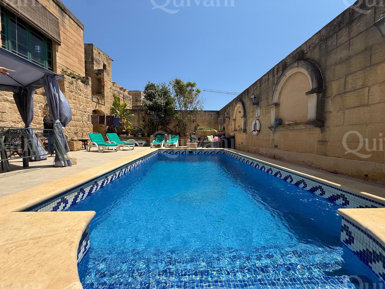 Xewkija, Furnished Farmhouse