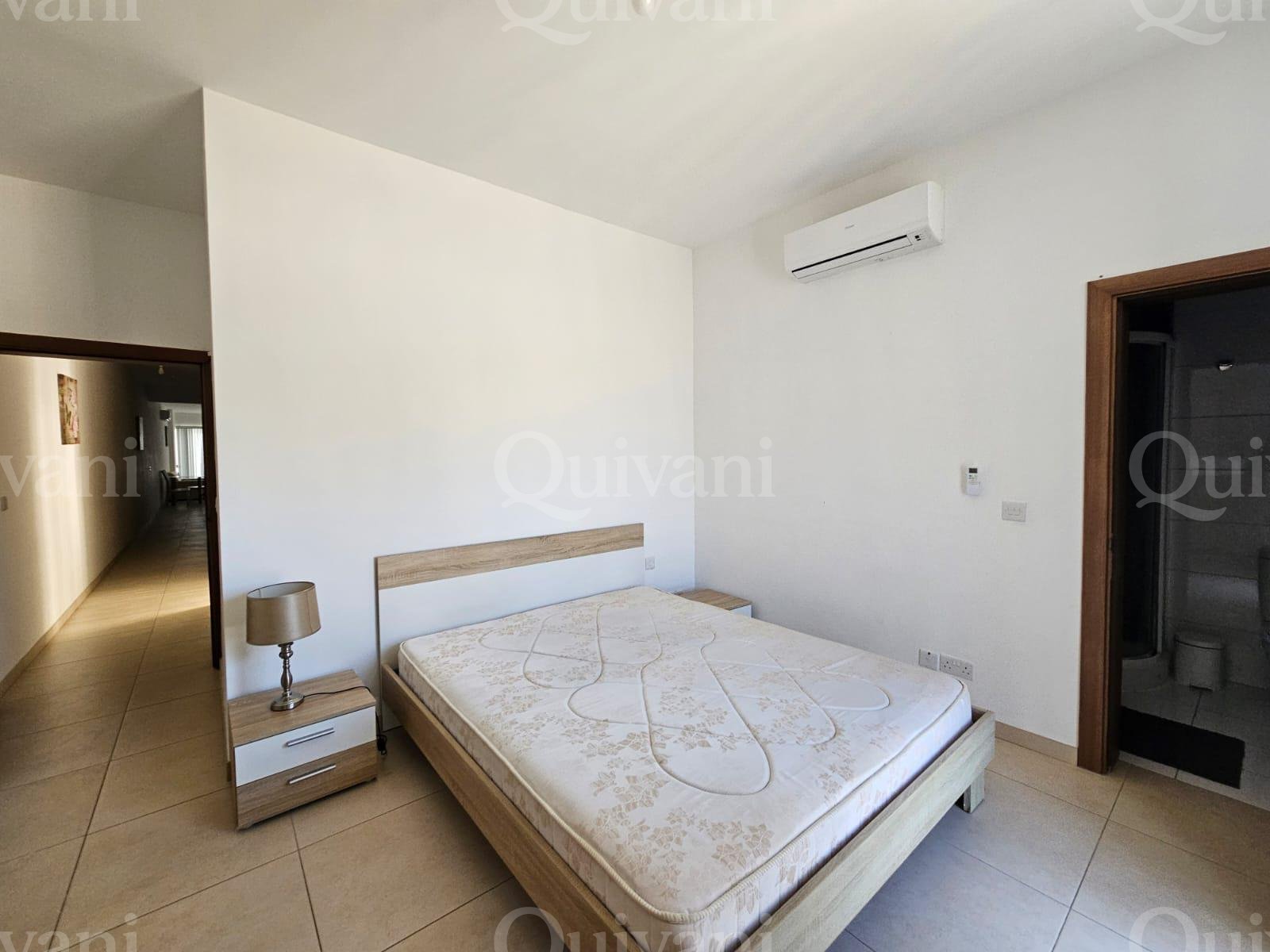Marsalforn, Furnished Apartment