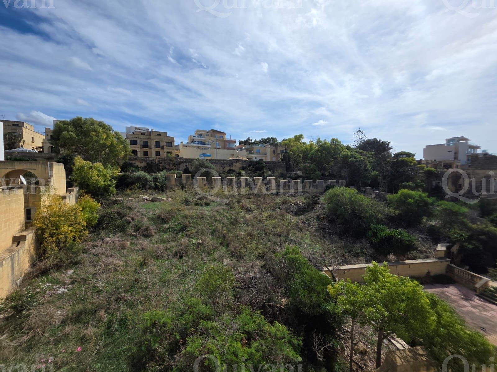 1-Bedroom Apartment with Views in Upper Xlendi