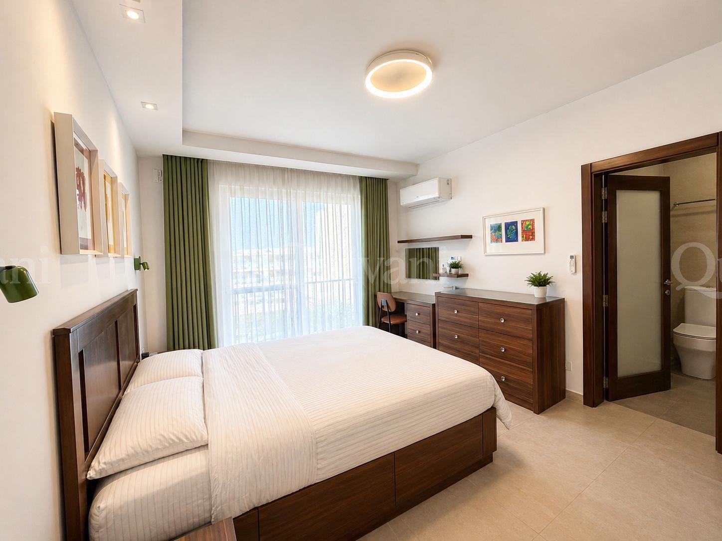 Victoria, Fully Furnished Apartment