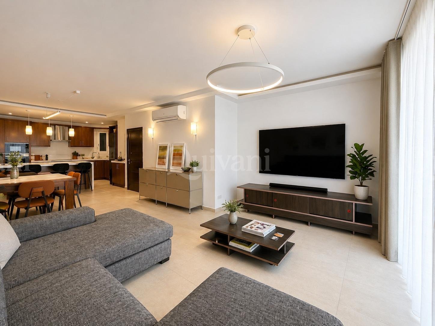 Victoria, Fully Furnished Apartment