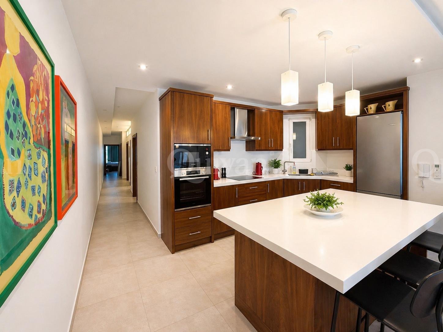 Victoria, Fully Furnished Apartment