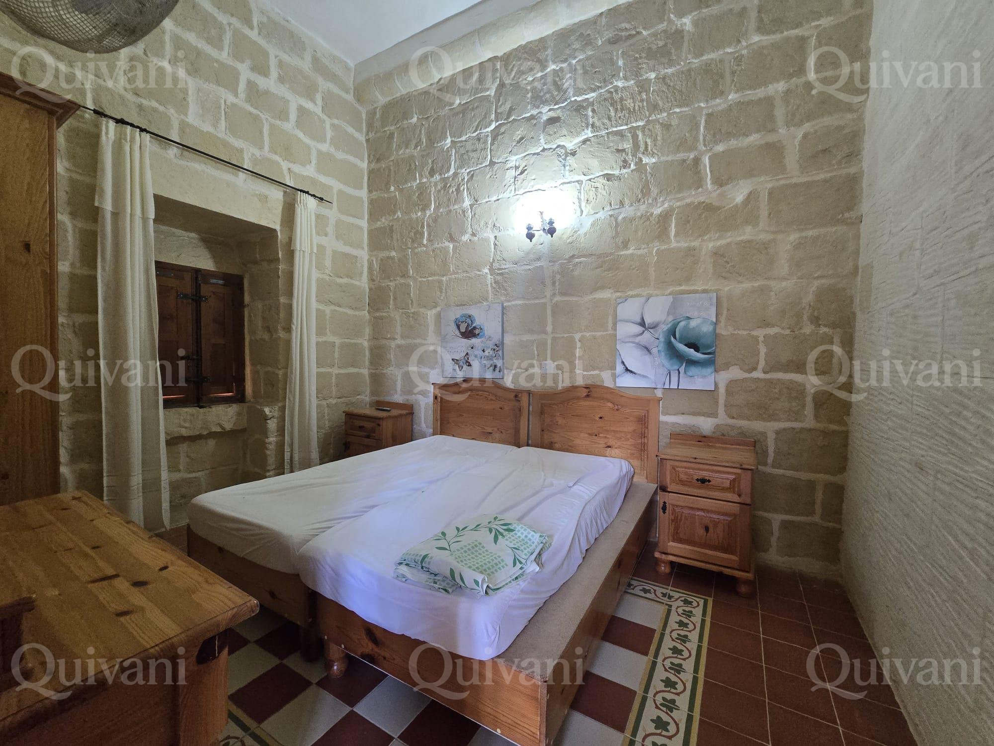 San Lawrenz, Furnished Farmhouse