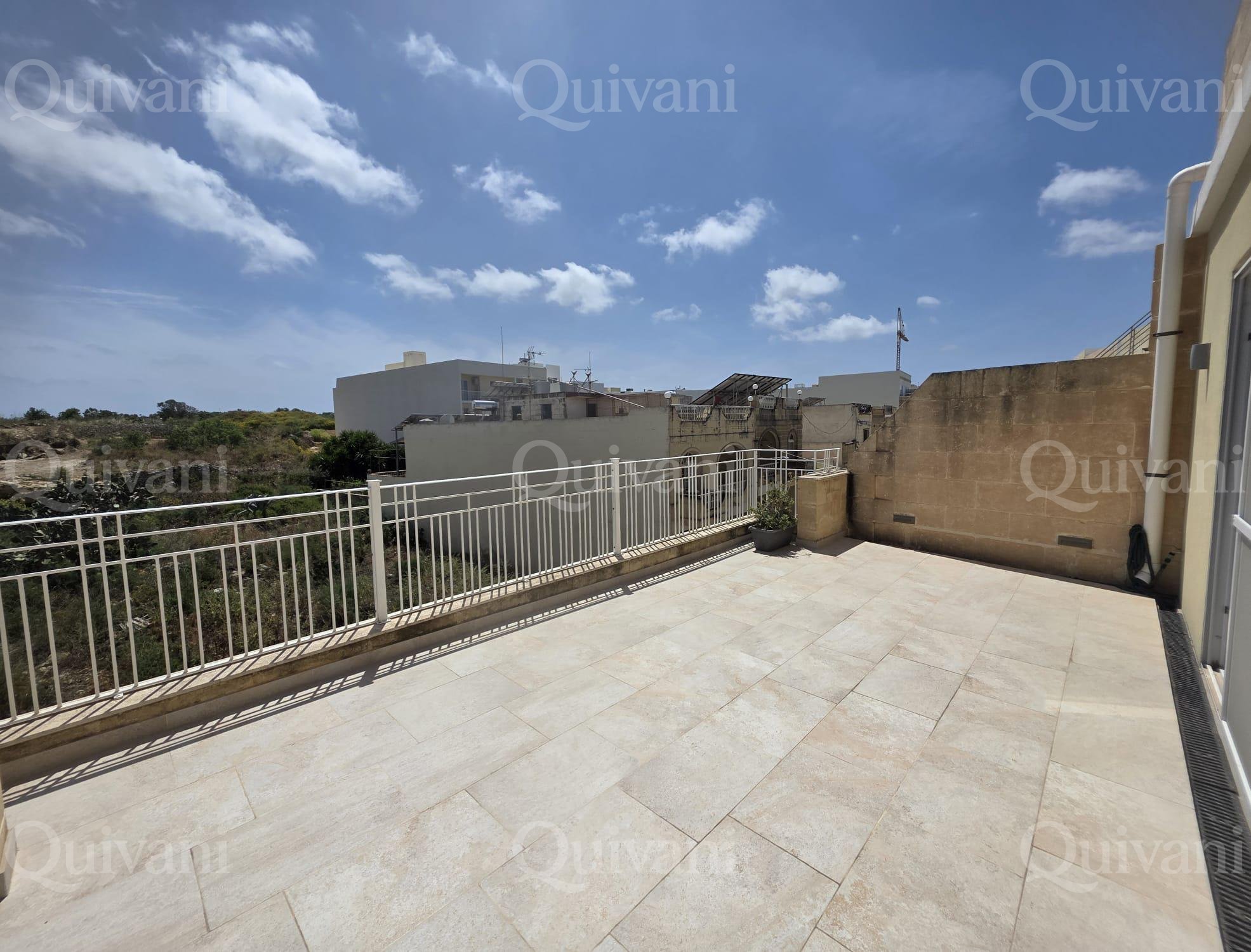Xaghra, Furnished Terraced House
