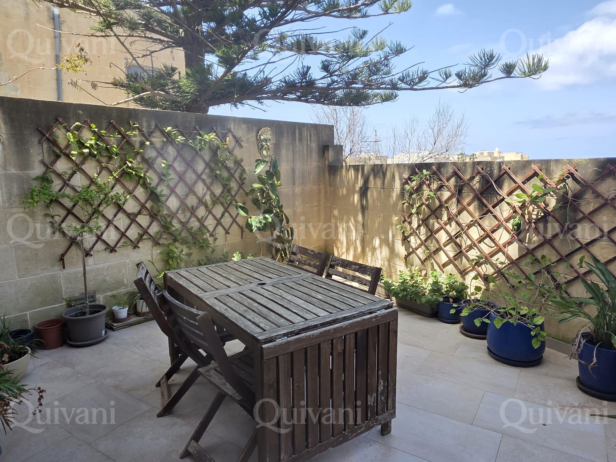 Xaghra, Furnished Terraced House
