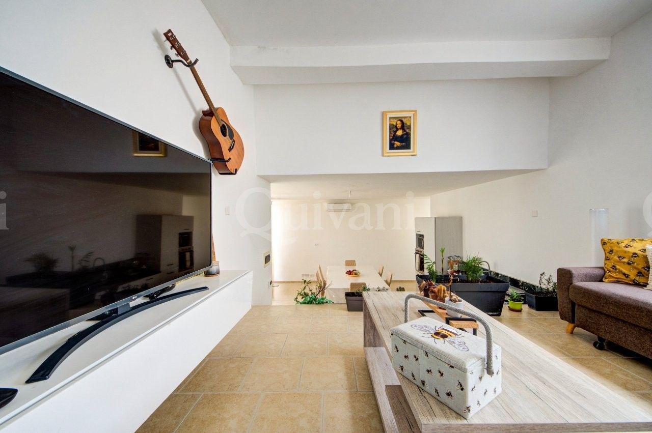 Sannat, Fully furnished Penthouse