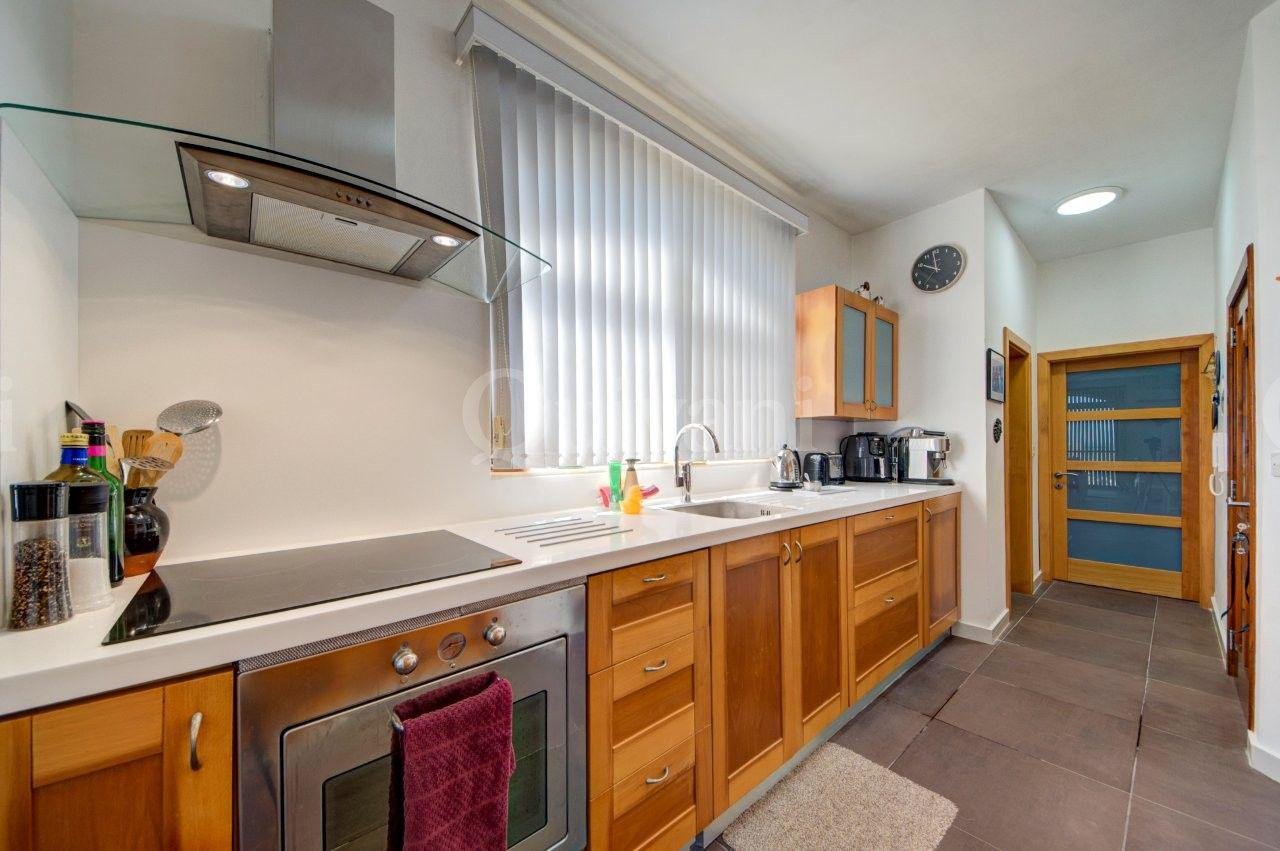 Qala, Furnished Penthouse