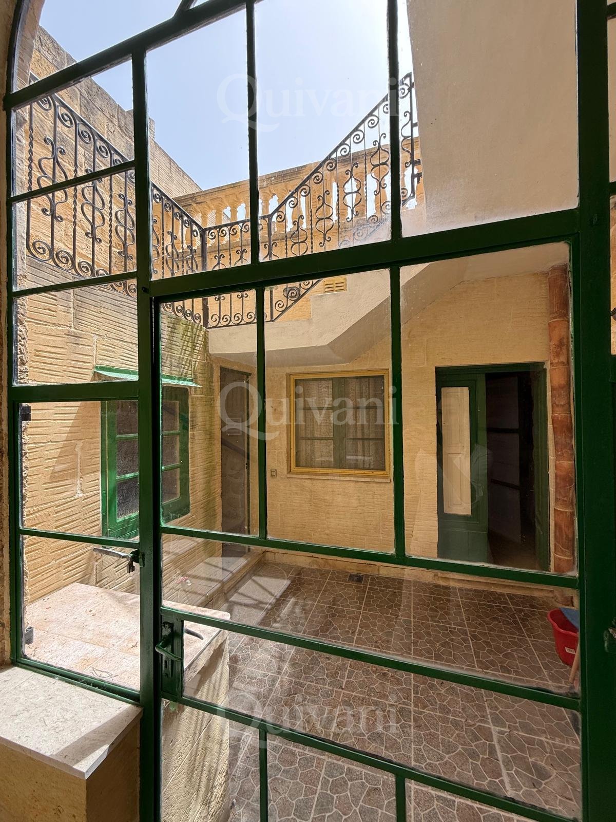 Xewkija, Furnished Farmhouse