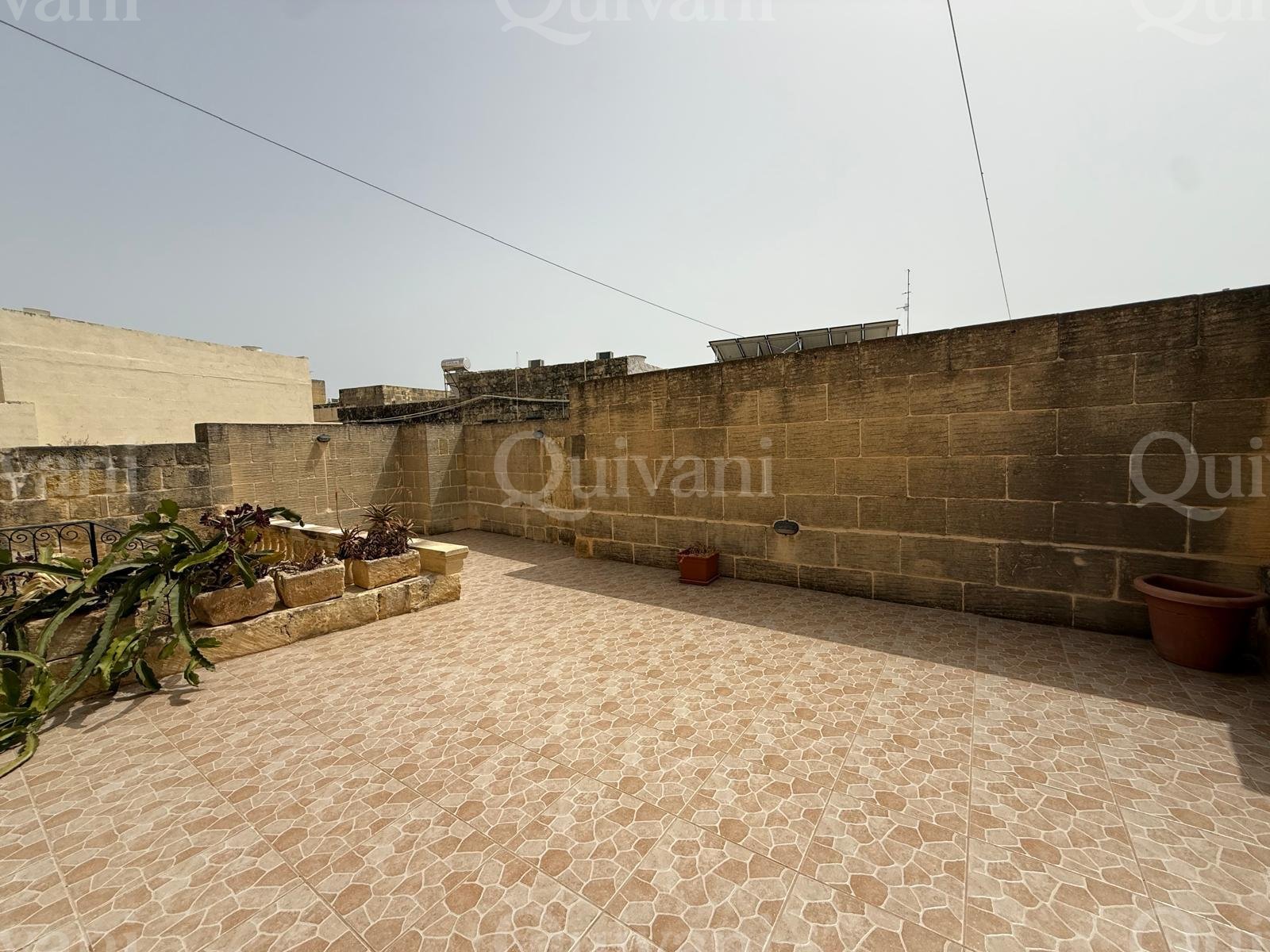 Xewkija, Furnished Farmhouse