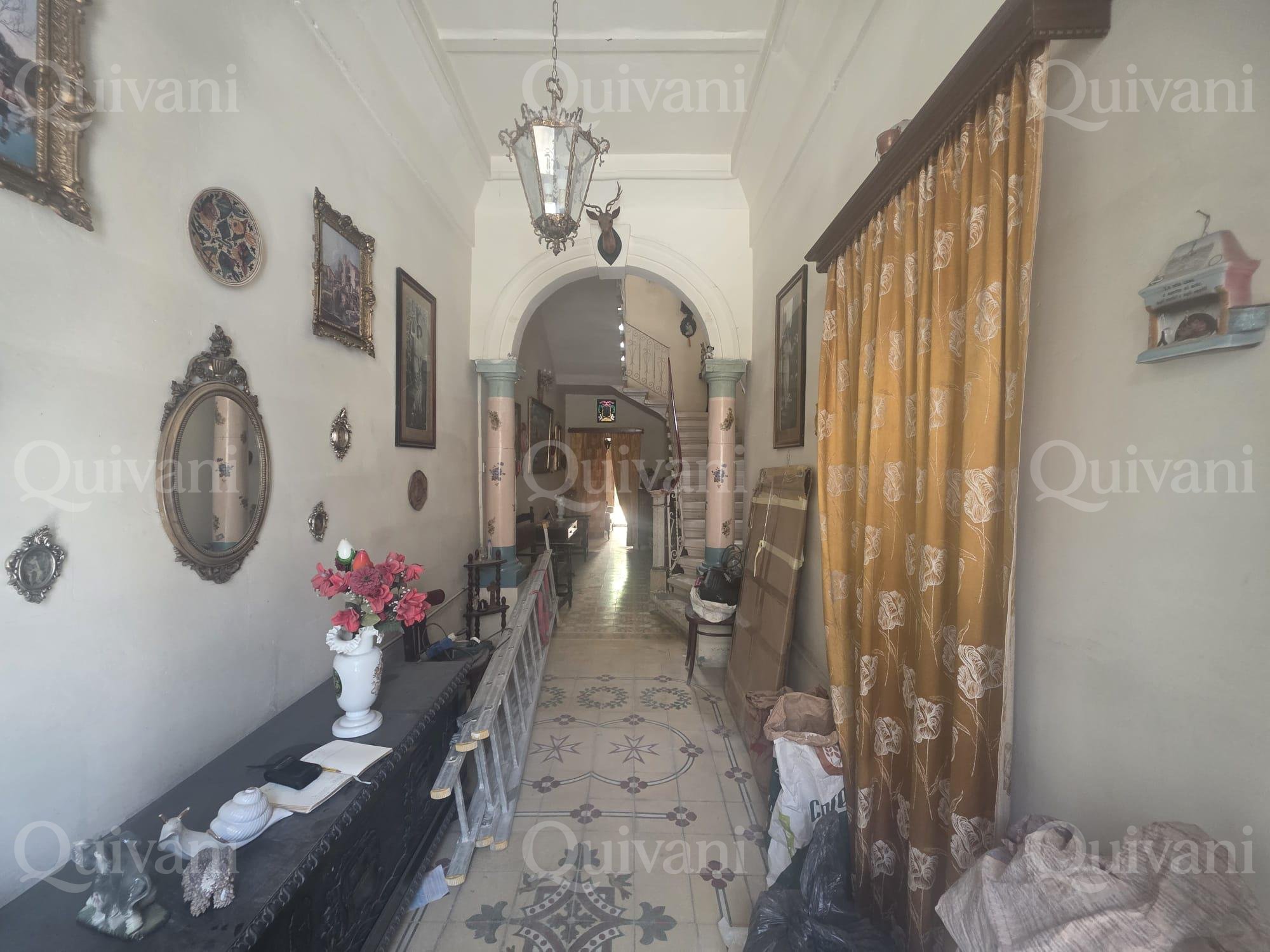 Victoria, Unconverted Townhouse
