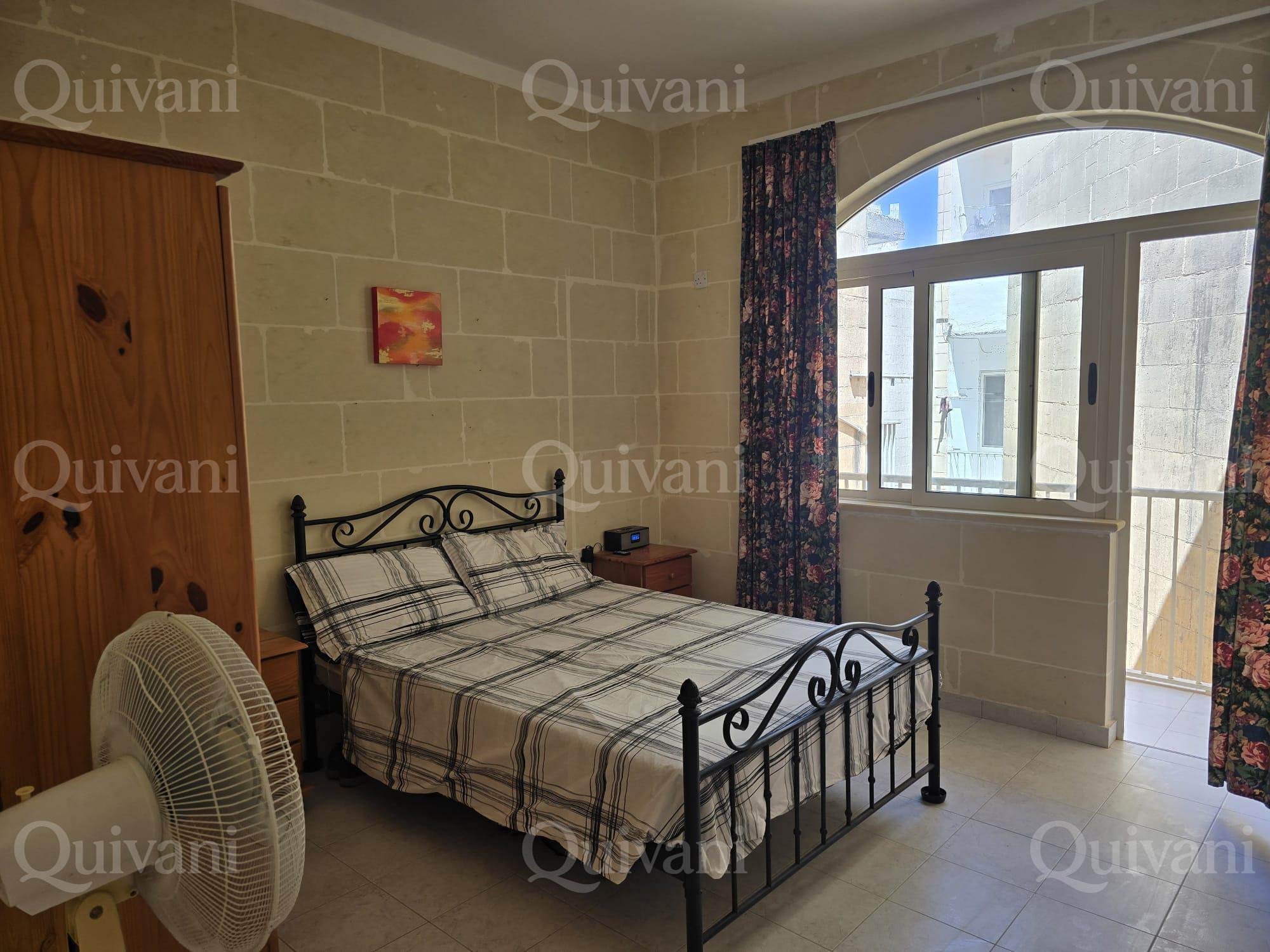 Marsalforn, Furnished Apartment