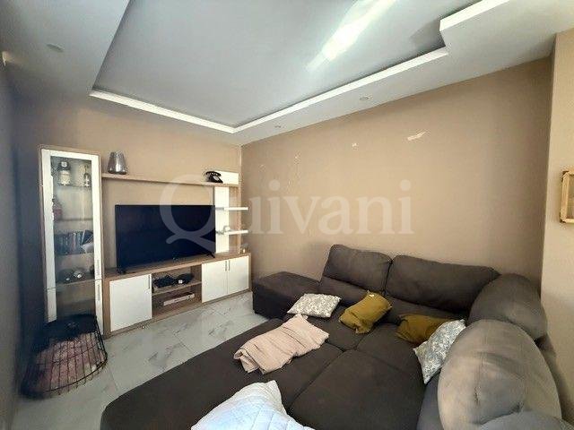 Victoria, Furnished Apartment