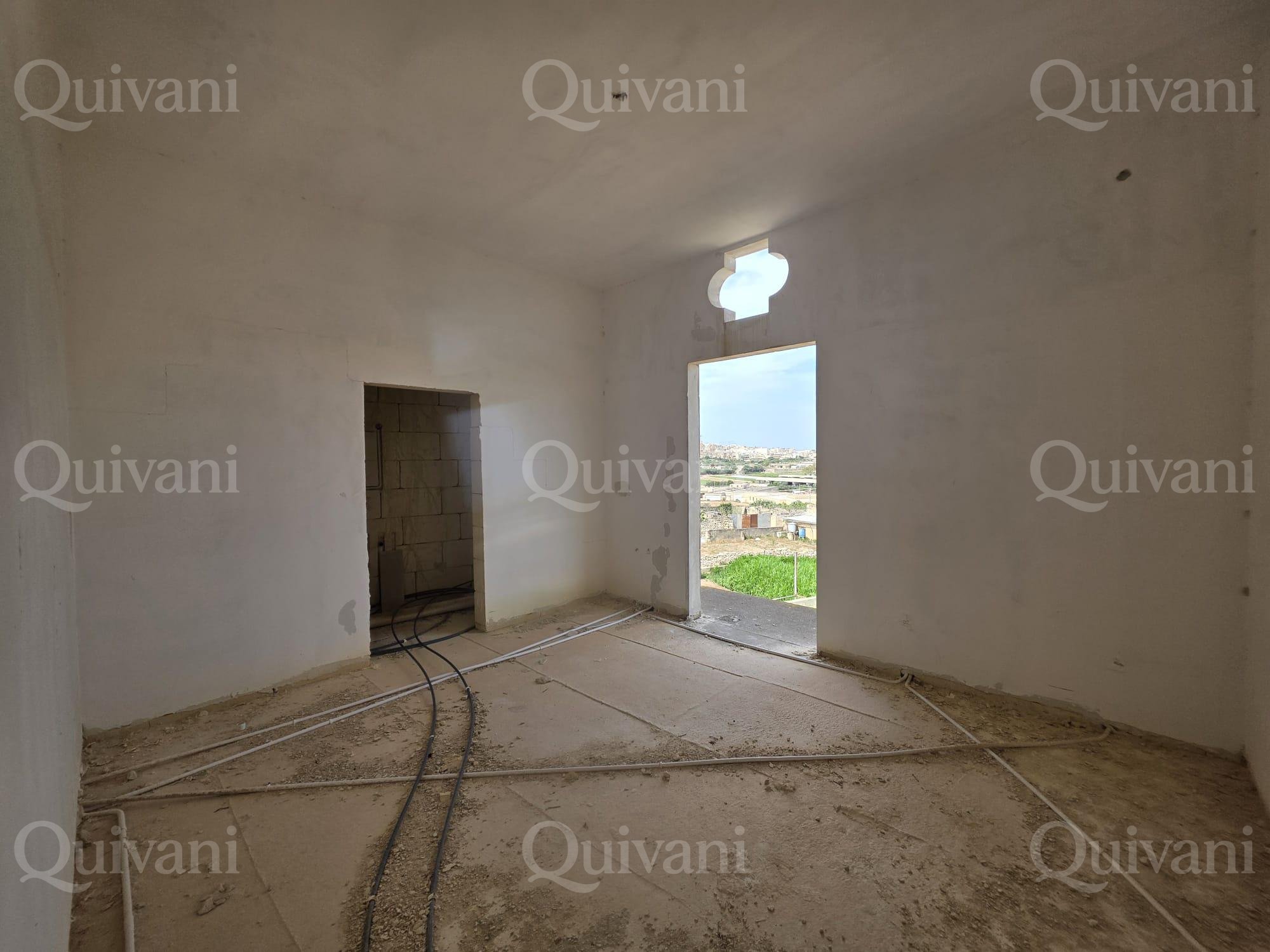 Xewkija, Semi- Finished Terraced House