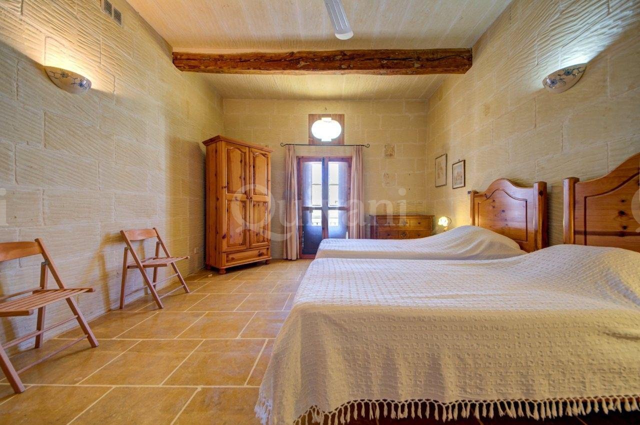 Xaghra, Furnished House of Character