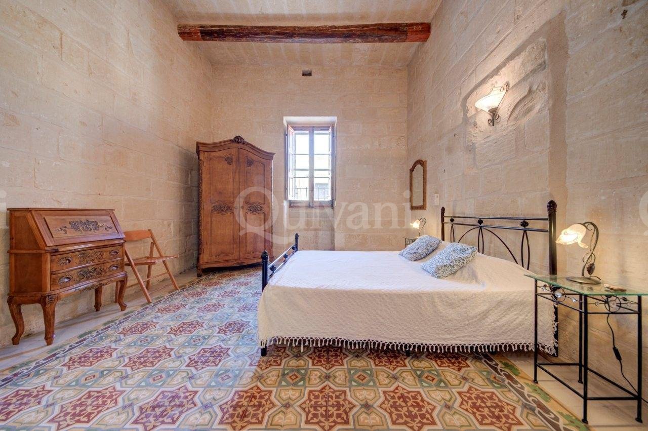 Xaghra, Furnished House of Character
