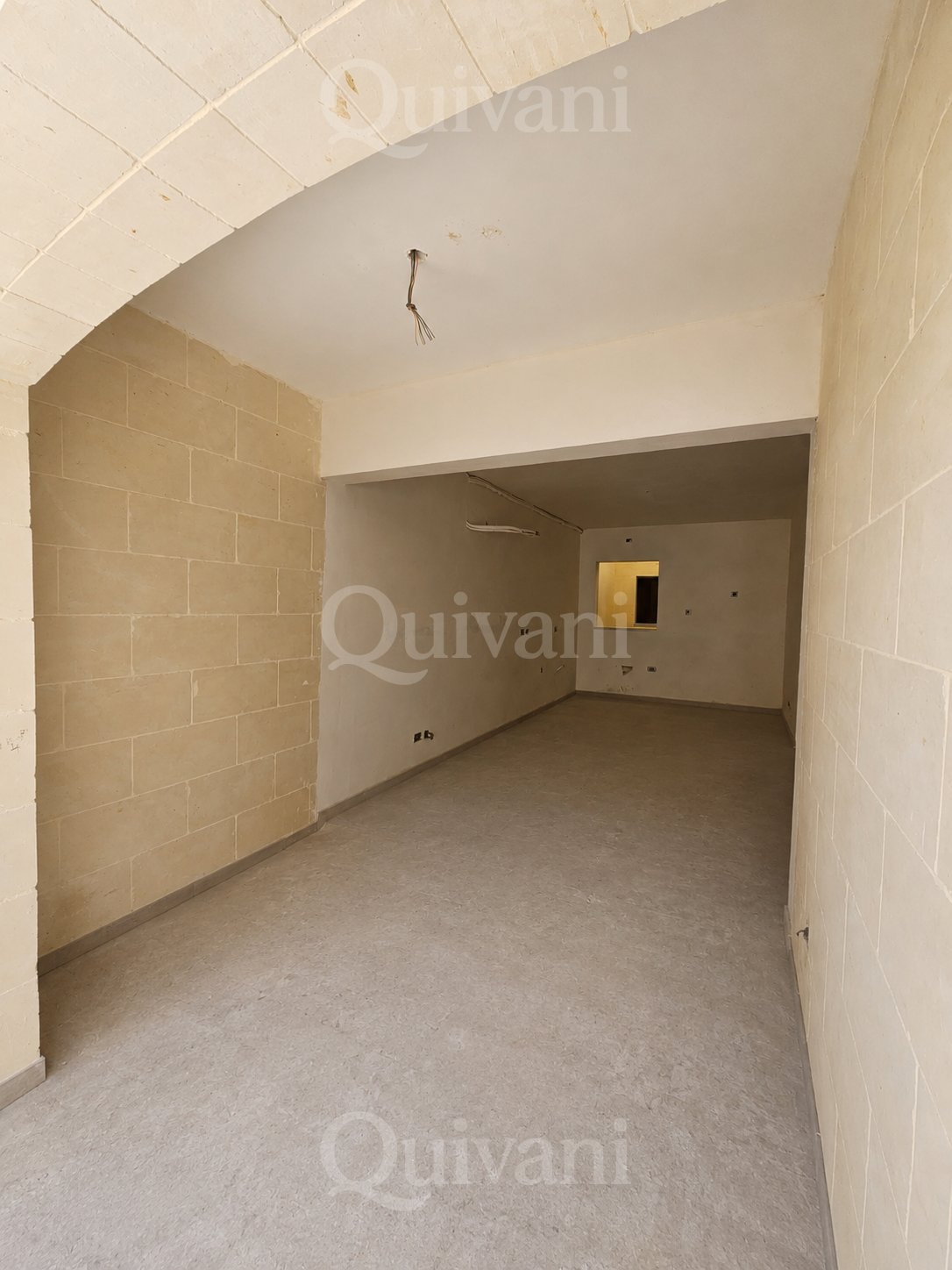 Qala, Fully Finished Spacious Apartment