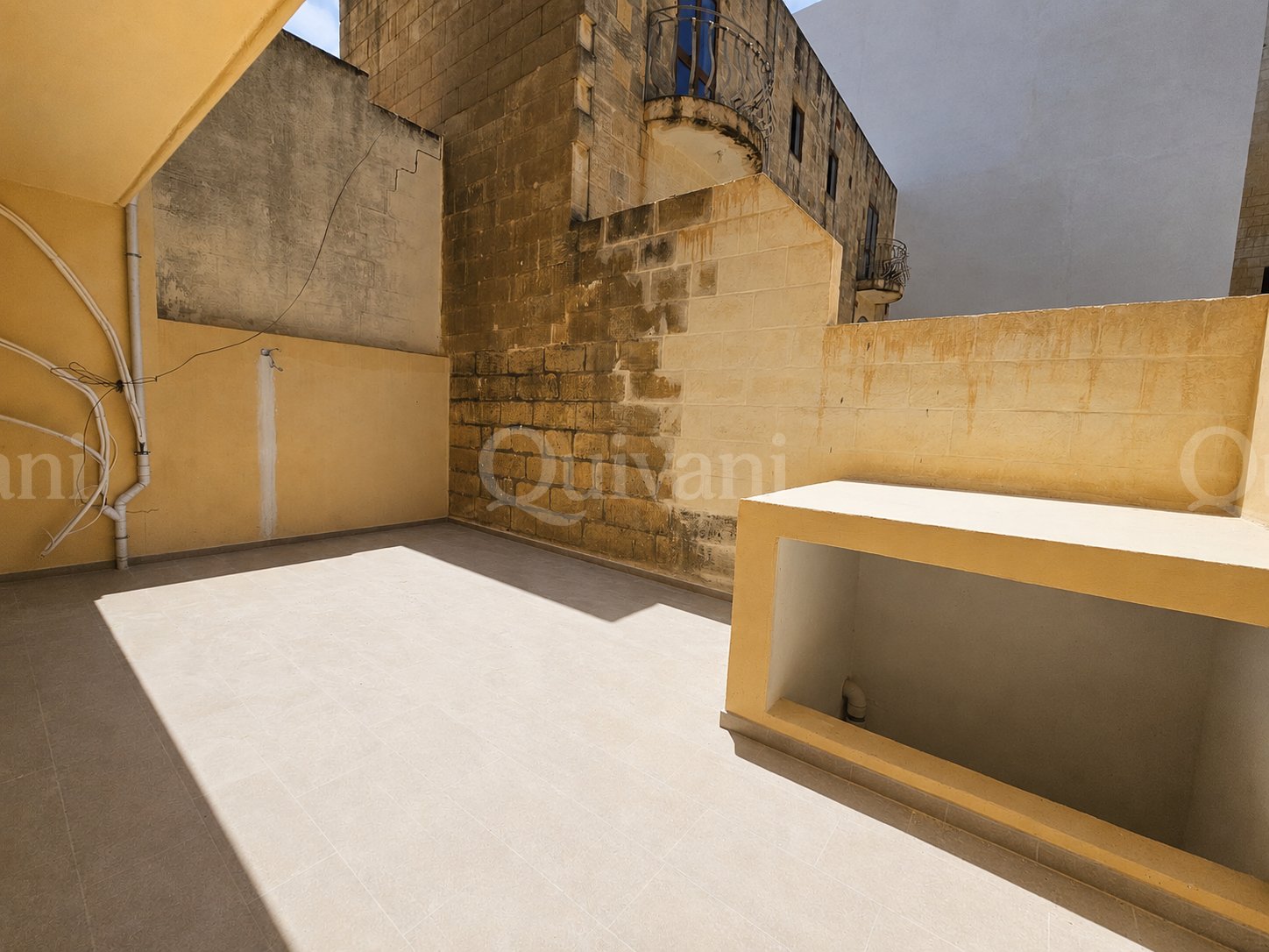 Qala, Fully Finished Spacious Apartment