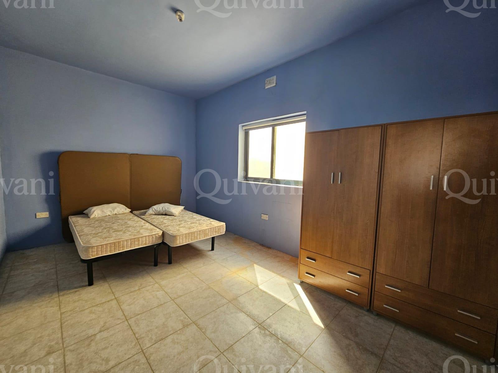 Gharb, Terraced House with Garage, Backyard & Terrace
