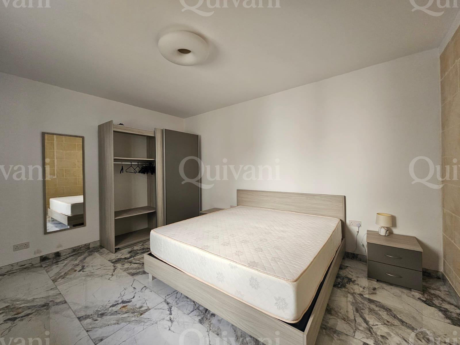 Sannat, Modern 3-Bedroom Penthouse with Panoramic Views, Airspace & Pool