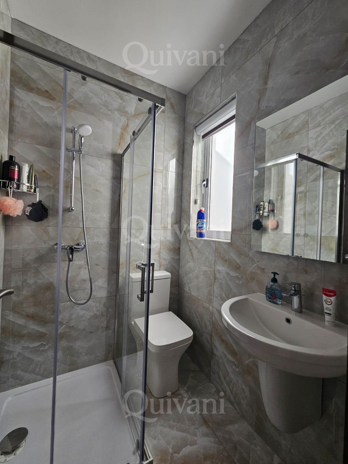 Sannat, Modern 3-Bedroom Penthouse with Panoramic Views, Airspace & Pool