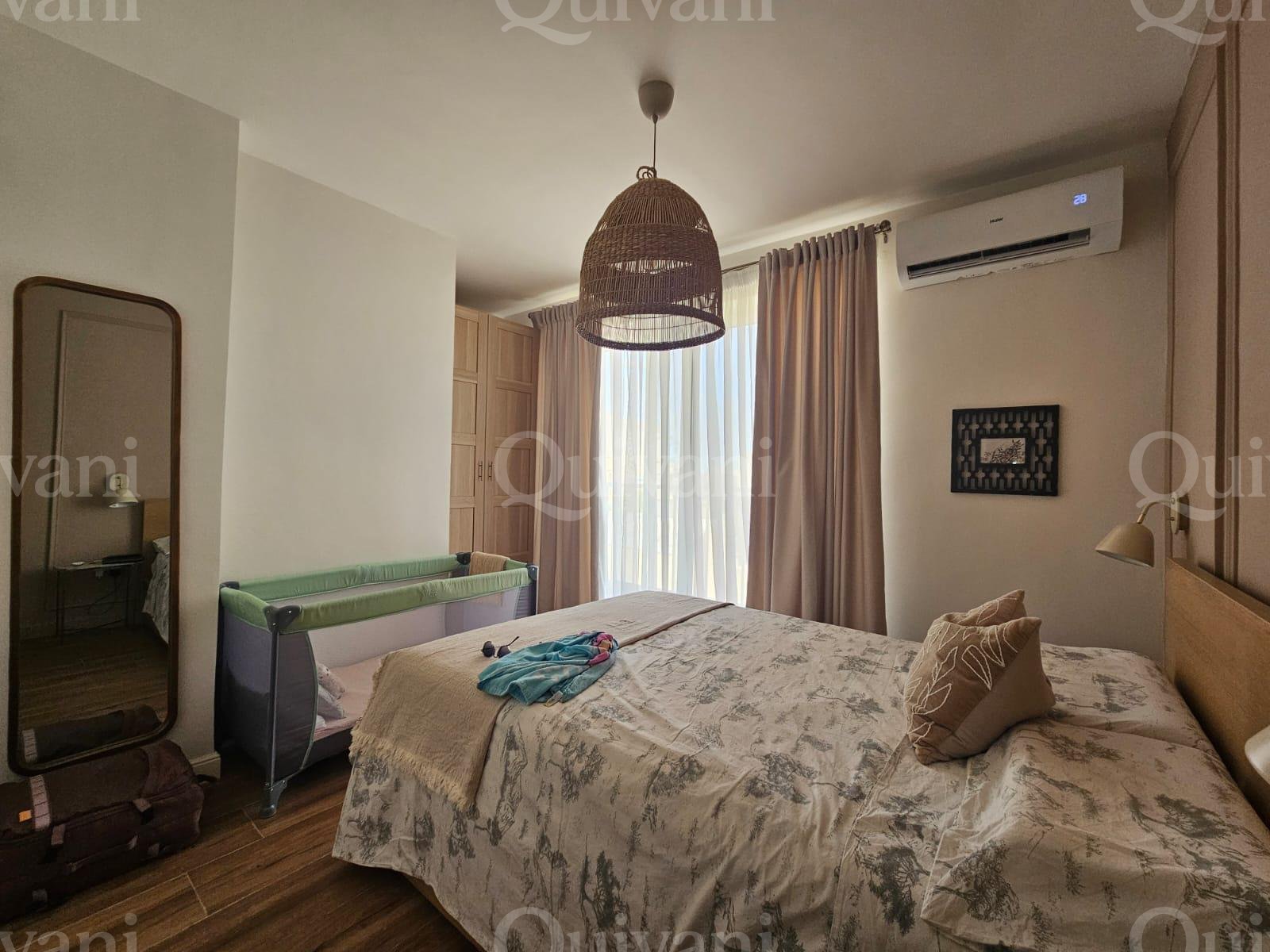 Qala, Designer-Finished 3-Bedroom Apartment with Communal Pool