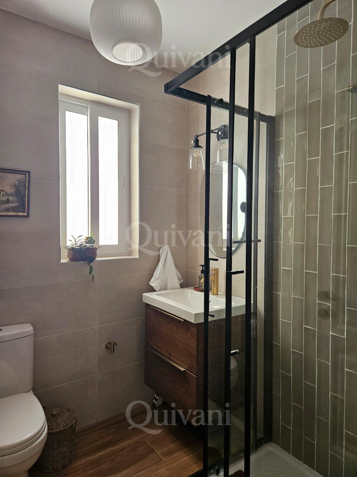 Qala, Designer-Finished 3-Bedroom Apartment with Communal Pool