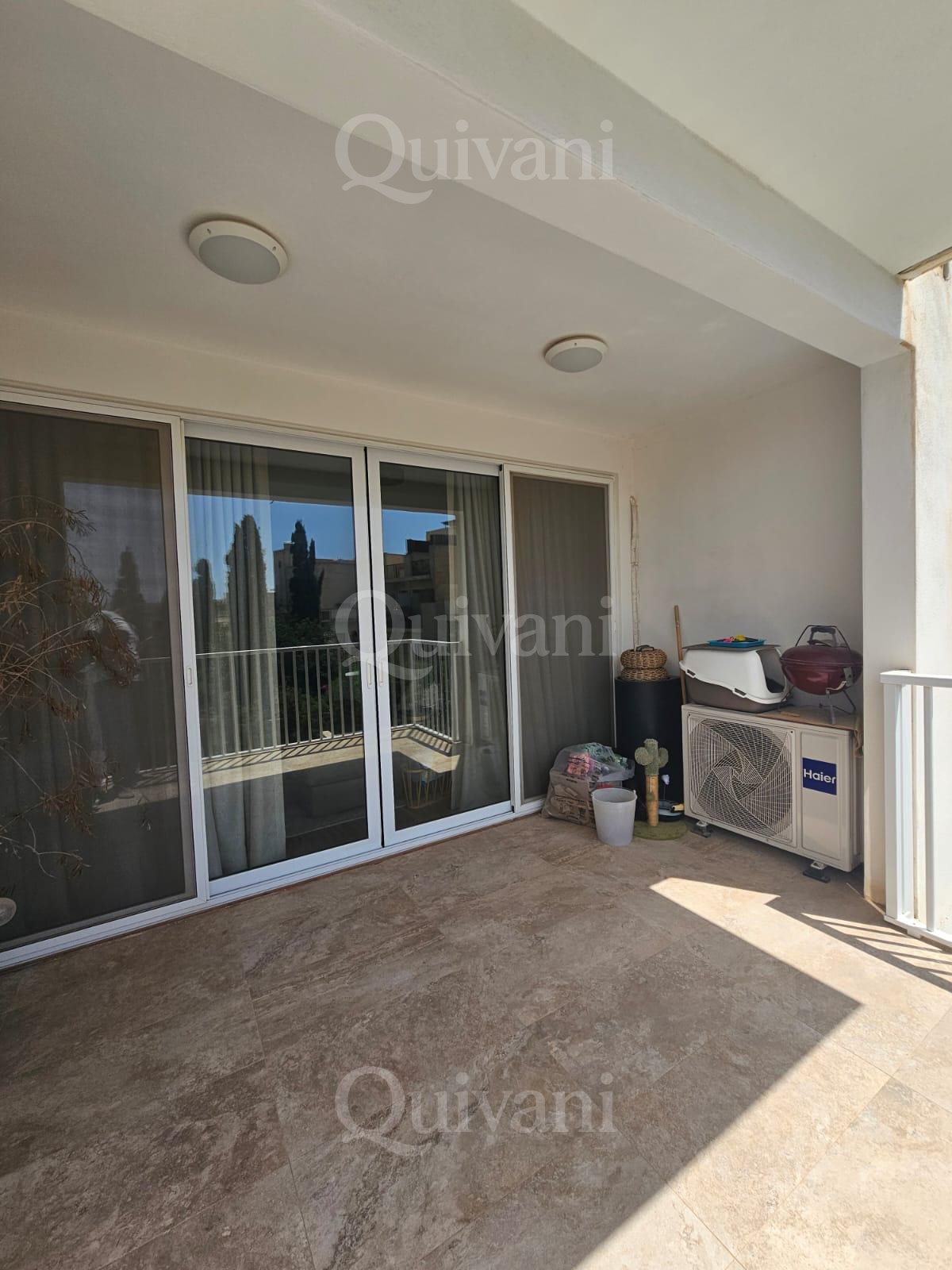 Qala, Designer-Finished 3-Bedroom Apartment with Communal Pool