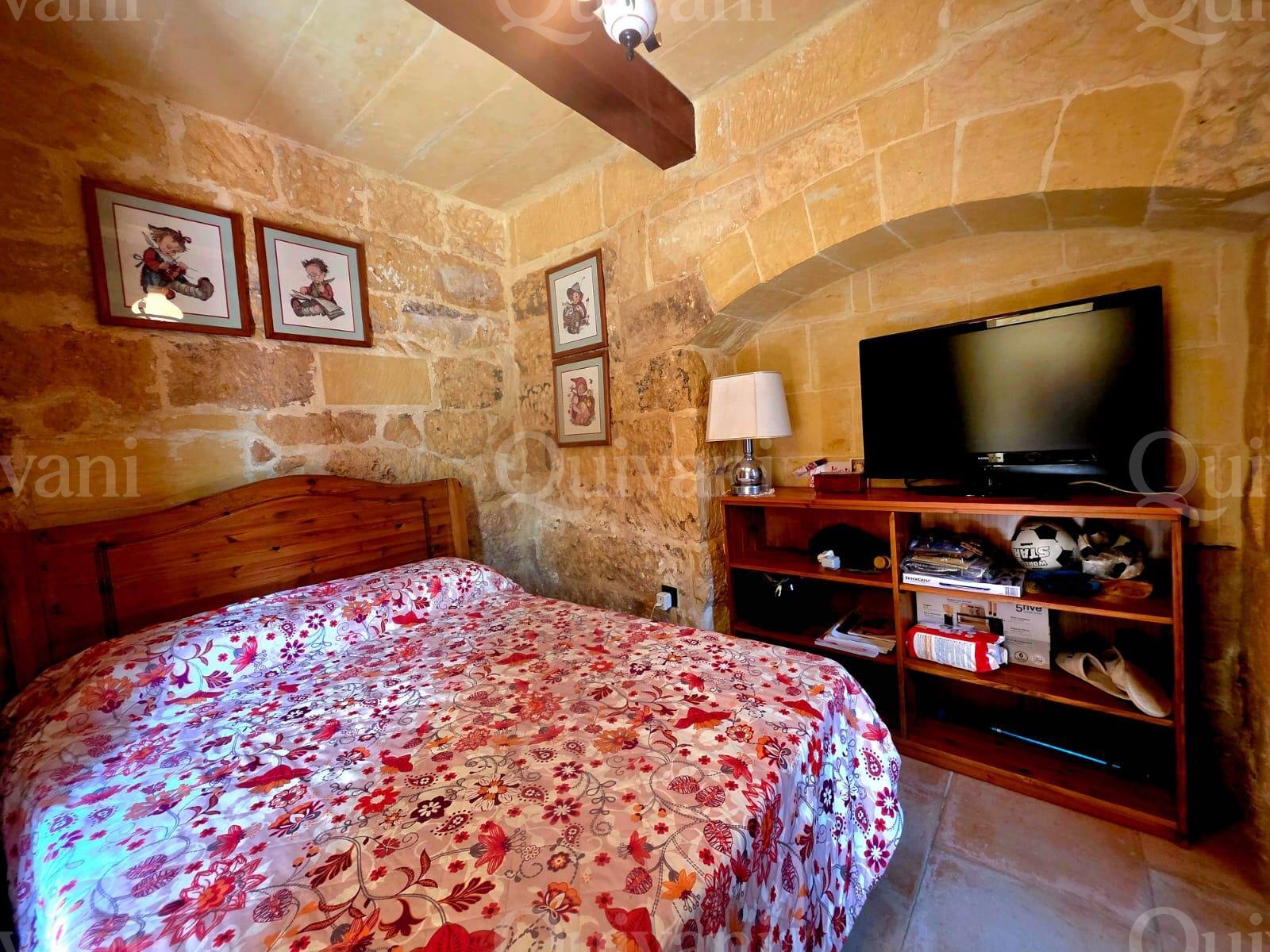 SANNAT, HOUSE OF CHARACTER IN  | UCA AREA